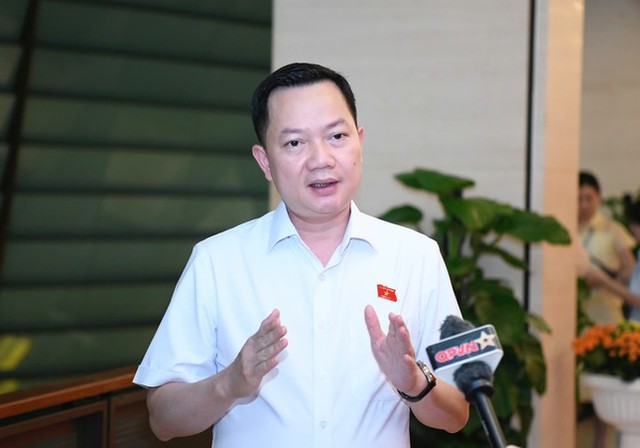 Thông tin mới vụ bắt nguyên Cục trưởng Cục An toàn thực phẩm liên quan 100 tấn thực phẩm chức năng giả - Ảnh 3. Thông tin mới vụ bắt nguyên Cục trưởng Cục An toàn thực phẩm liên quan 100 tấn thực phẩm chức năng giả - Ảnh 3.
