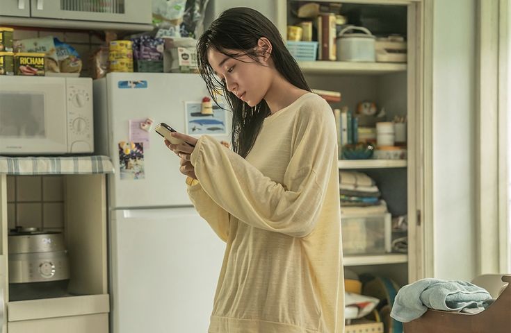 Vợ nhìn chằm chằm vào bức ảnh bố và con gái: Thứ anh cầm trên tay mới đau lòng...- Ảnh 3. Vợ nhìn chằm chằm vào bức ảnh bố và con gái: Thứ anh cầm trên tay mới đau lòng...- Ảnh 3.