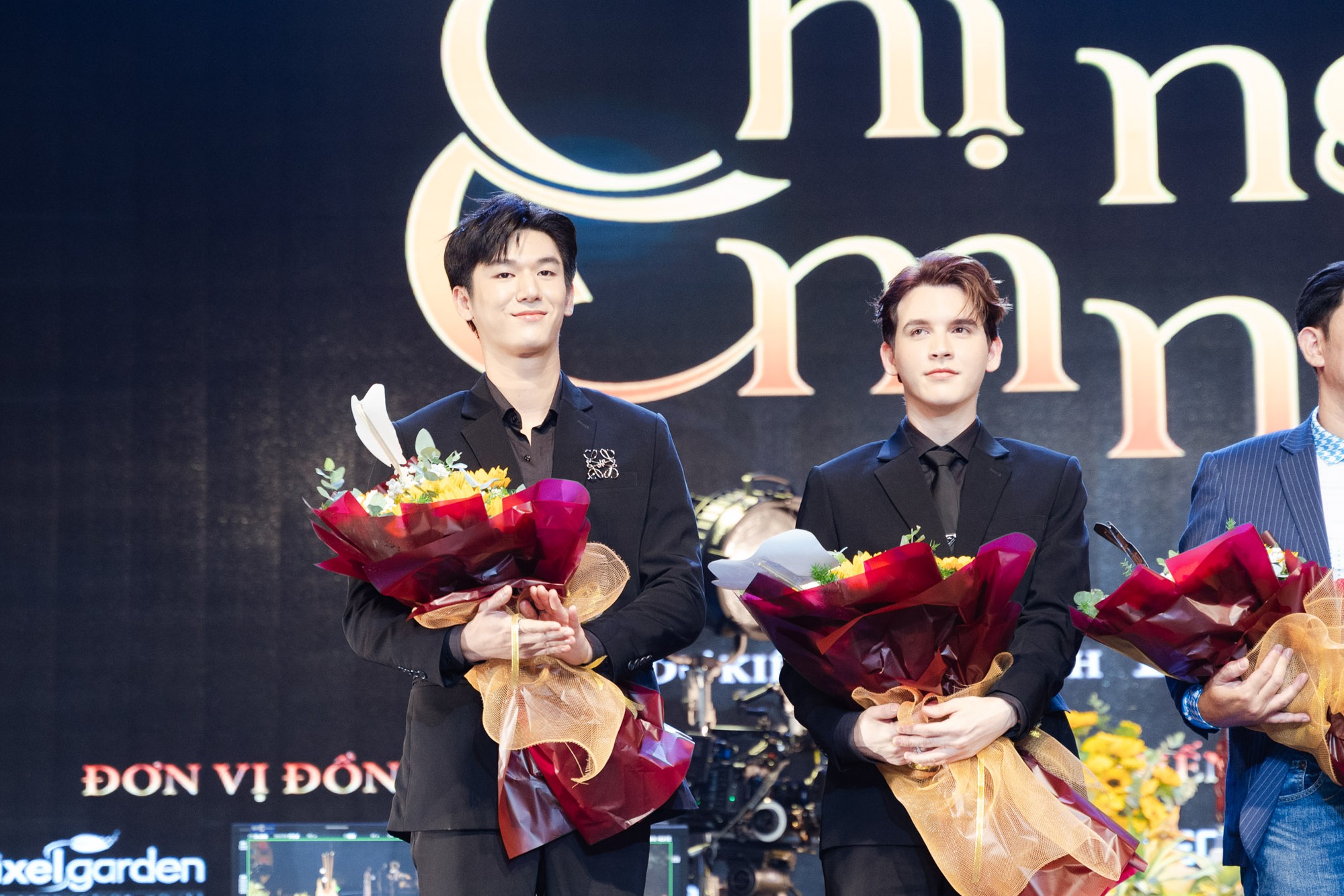 Phim Việt chưa chiếu đã được hóng cực độ: Nghe tên đã thấy drama, dàn cast chất như nước cất - Ảnh 12. Phim Việt chưa chiếu đã được hóng cực độ: Nghe tên đã thấy drama, dàn cast chất như nước cất - Ảnh 12.