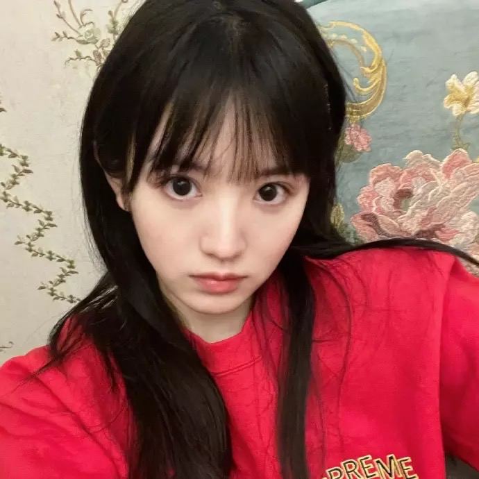 Công chúa đẹp nhất Trung Quốc hiện tại gây khó hiểu khi so ảnh mặt mộc với mặt makeup- Ảnh 9. Công chúa đẹp nhất Trung Quốc hiện tại gây khó hiểu khi so ảnh mặt mộc với mặt makeup- Ảnh 9.