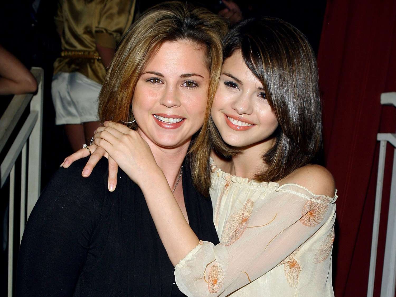 selena-gomez-parents-mandy-9-143-1747302079143-1747302079221803135861.jpg