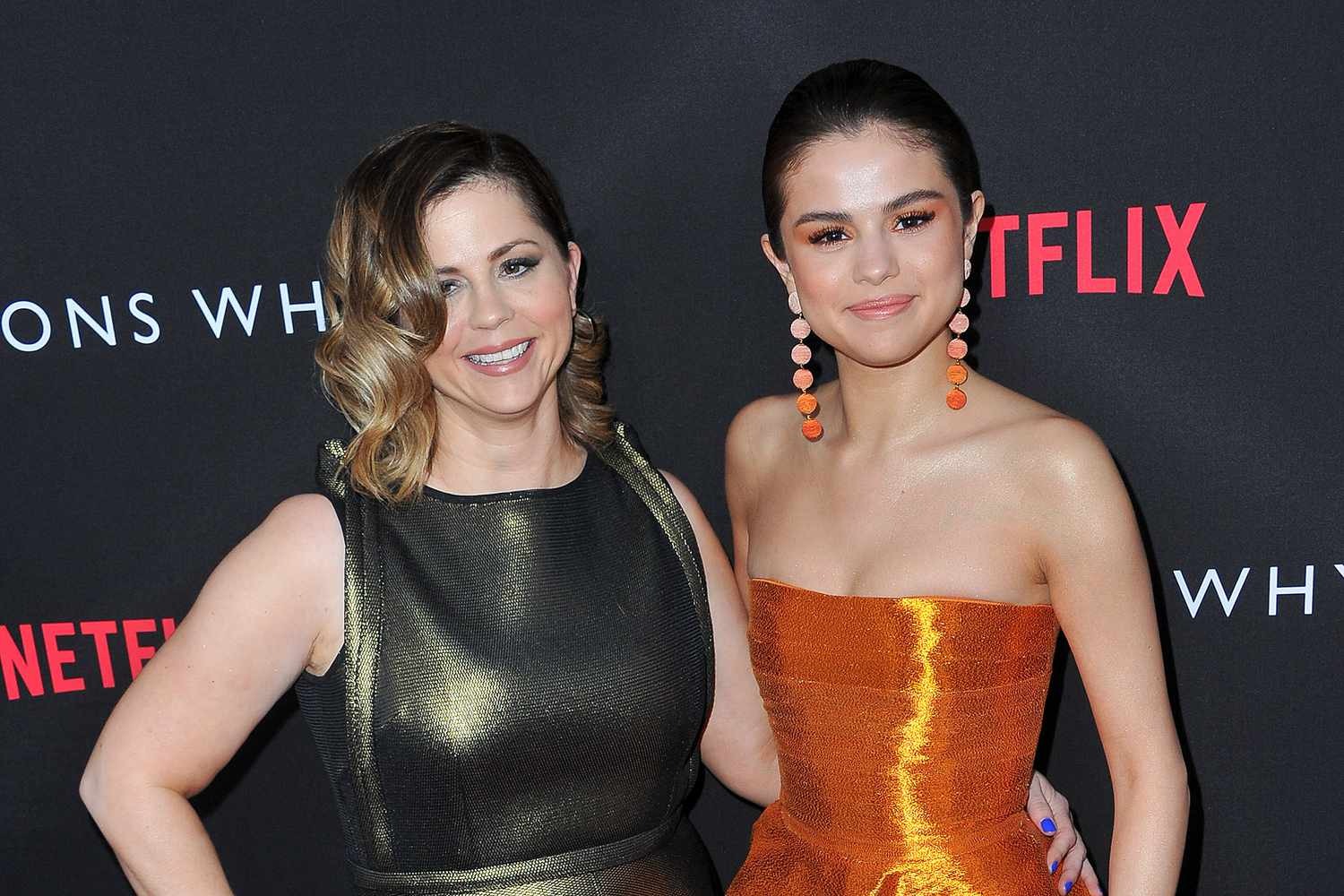selena-mom-day-051125-02-6d654bf-1747302071717-1747302076821919564699.jpg