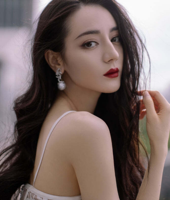 Những chiếc mũi khiến visual thăng hoa của dàn mỹ nhân Hoa ngữ, 1 nhân vật gây tranh cãi- Ảnh 5. Những chiếc mũi khiến visual thăng hoa của dàn mỹ nhân Hoa ngữ, 1 nhân vật gây tranh cãi- Ảnh 5.