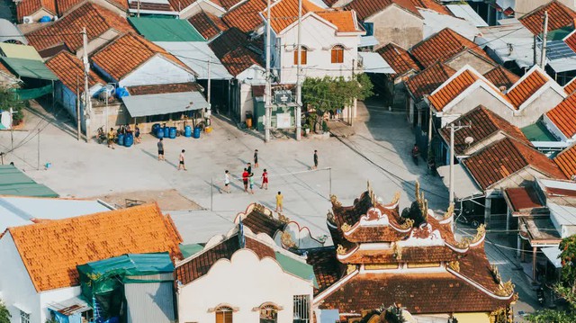 Phát hiện ngôi làng có duy nhất 1 đường vào gần Nha Trang, du khách ấn tượng với cảnh từ trên cao - Ảnh 2. Phát hiện ngôi làng có duy nhất 1 đường vào gần Nha Trang, du khách ấn tượng với cảnh từ trên cao - Ảnh 2.
