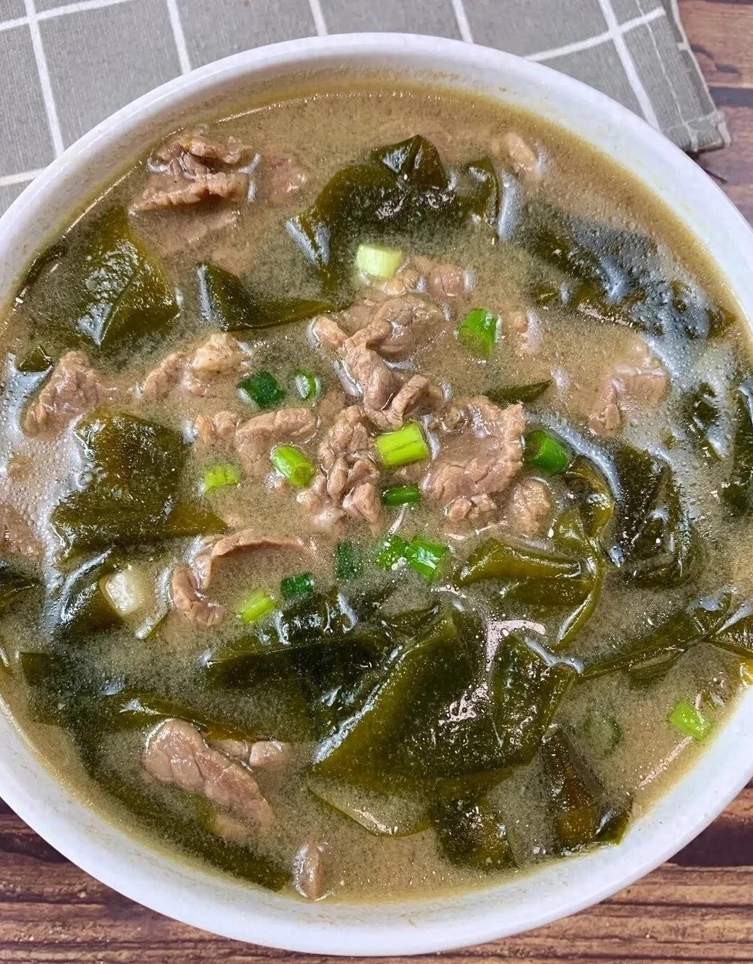 4 món ngon trong mùa hè: Phụ nữ ăn đều giúp da dẻ hồng hào, khí huyết dồi dào tươi tắn - Ảnh 1. 4 món ngon trong mùa hè: Phụ nữ ăn đều giúp da dẻ hồng hào, khí huyết dồi dào tươi tắn - Ảnh 1.