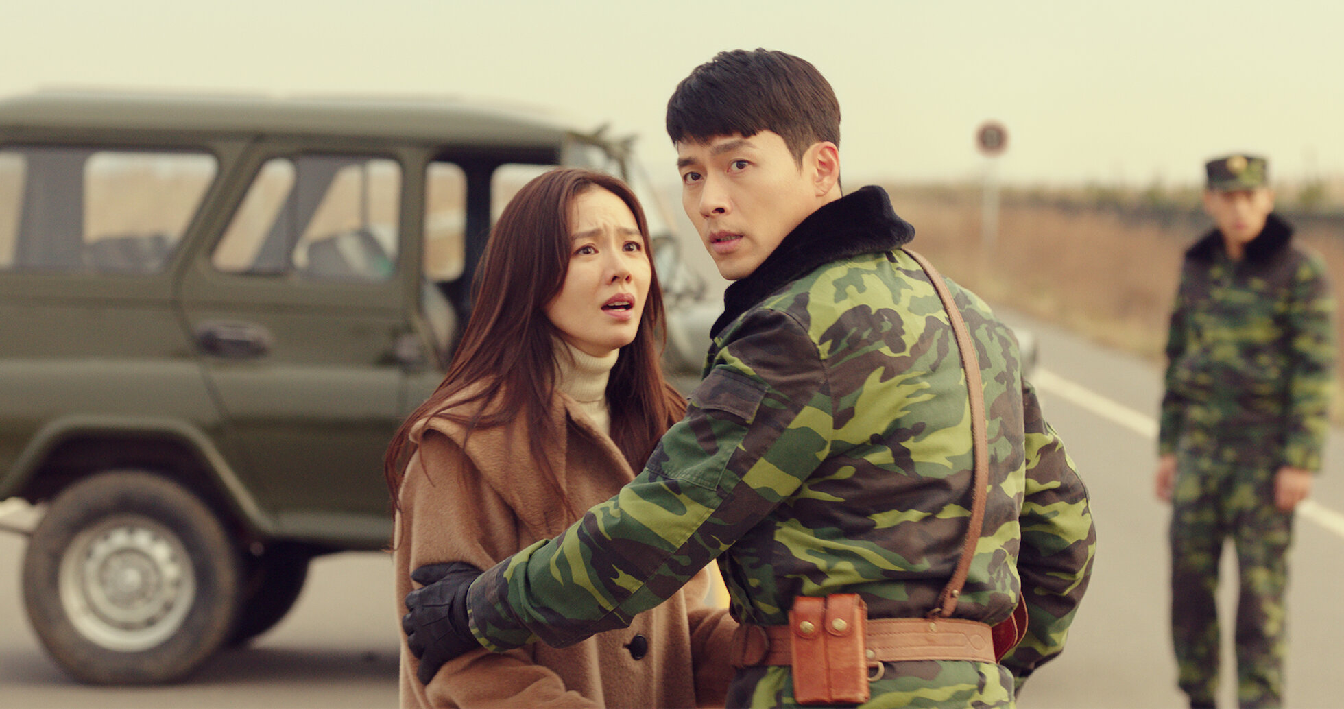 10 melodrama Hàn Quốc hay nhất mọi thời đại: Song Hye Kyo, Son Ye Jin vẫn thua xa 1 đàn em - Ảnh 8. 10 melodrama Hàn Quốc hay nhất mọi thời đại: Song Hye Kyo, Son Ye Jin vẫn thua xa 1 đàn em - Ảnh 8.