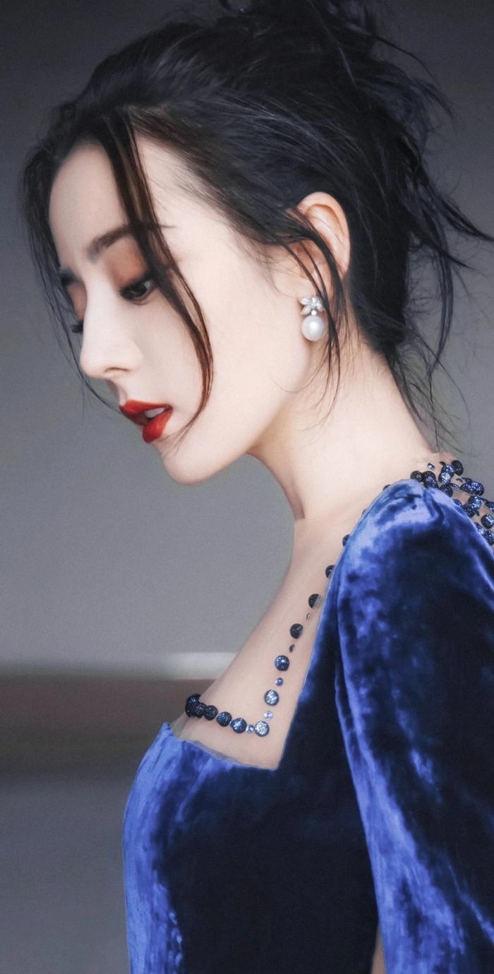 Những chiếc mũi khiến visual thăng hoa của dàn mỹ nhân Hoa ngữ, 1 nhân vật gây tranh cãi- Ảnh 8. Những chiếc mũi khiến visual thăng hoa của dàn mỹ nhân Hoa ngữ, 1 nhân vật gây tranh cãi- Ảnh 8.