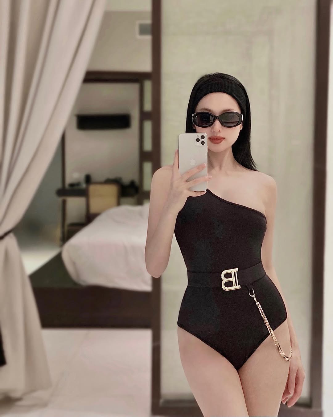 Bikini hè của Bikini hè của