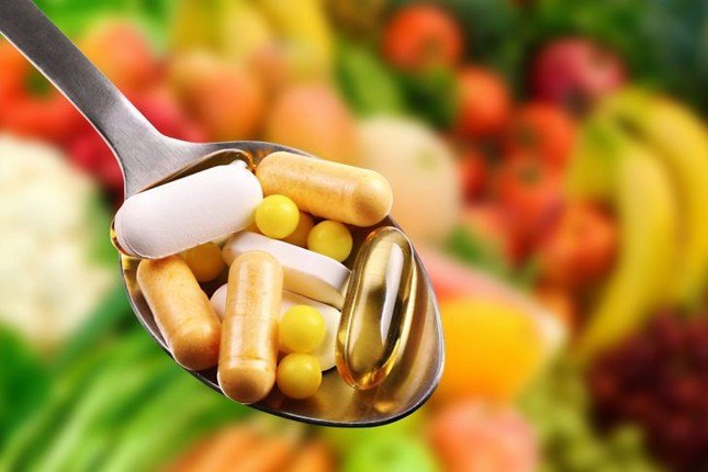 vitamin-tong-hop2-1722101319535342922946-806-6944-1747378887078-1747378887235835147626.jpg