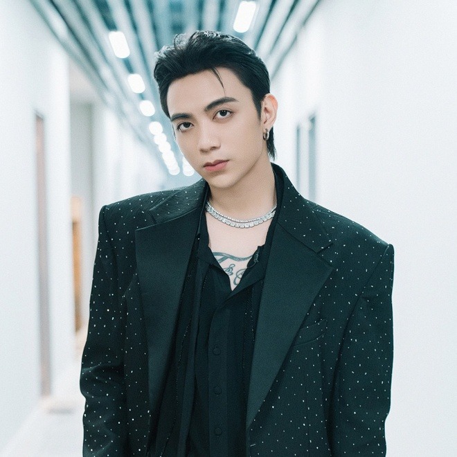 Vì sao nói G-Dragon là "thần tượng của thần tượng": Nhìn cả dàn sao Vbiz "phát sốt" vì ông hoàng Kpop là rõ! - Ảnh 5. Vì sao nói G-Dragon là "thần tượng của thần tượng": Nhìn cả dàn sao Vbiz "phát sốt" vì ông hoàng Kpop là rõ! - Ảnh 5.
