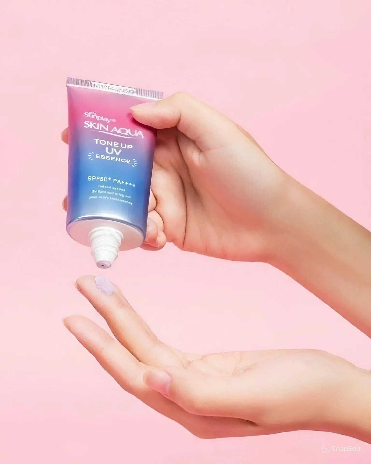 5 kem chống nắng kiềm dầu tốt 2025: Da thoáng nhẹ, không bóng nhờn - Ảnh 3.