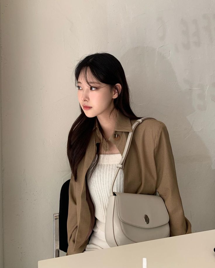 Vợ chồng Hà Nội không nợ - không vay - không trả góp- Ảnh 1. Vợ chồng Hà Nội không nợ - không vay - không trả góp- Ảnh 1.