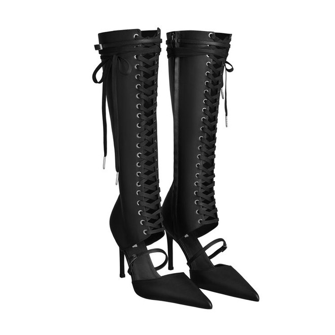 Lisa sexy điên đảo với loạt outfit không thể hợp hơn, tiếp tục có hình bóng local brand Việt- Ảnh 5. Lisa sexy điên đảo với loạt outfit không thể hợp hơn, tiếp tục có hình bóng local brand Việt- Ảnh 5.