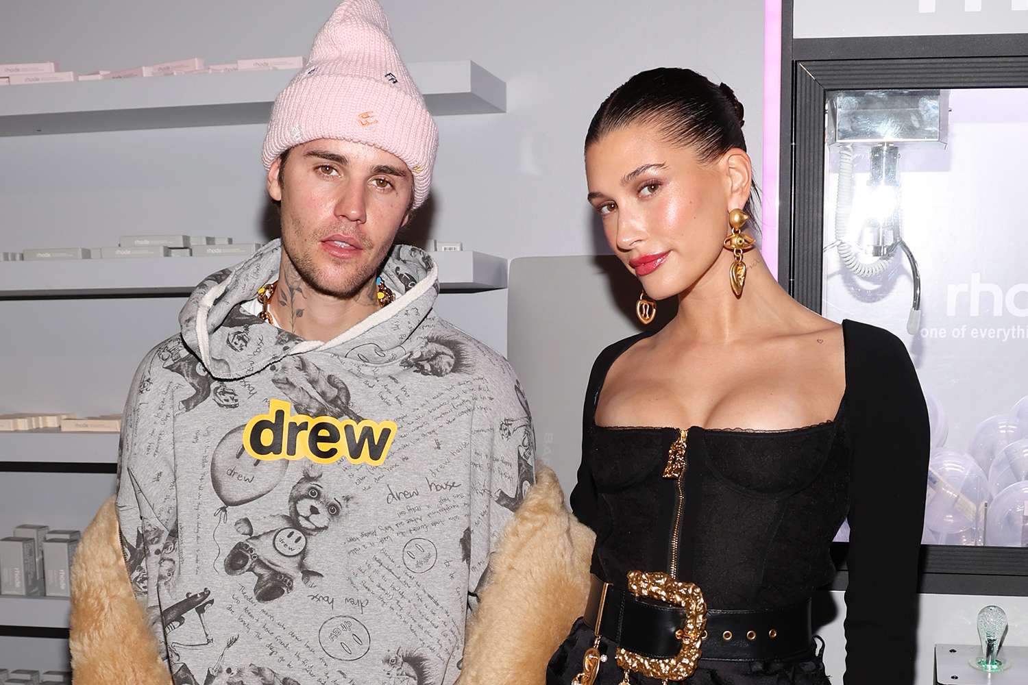 justin-bieber-hailey-bieber-obb-medias-grand-opening-061623-1-46554843f8944899ace1859c0fb33d52-17474598556791130655343-1747488731981-17474887320891022518941.jpeg