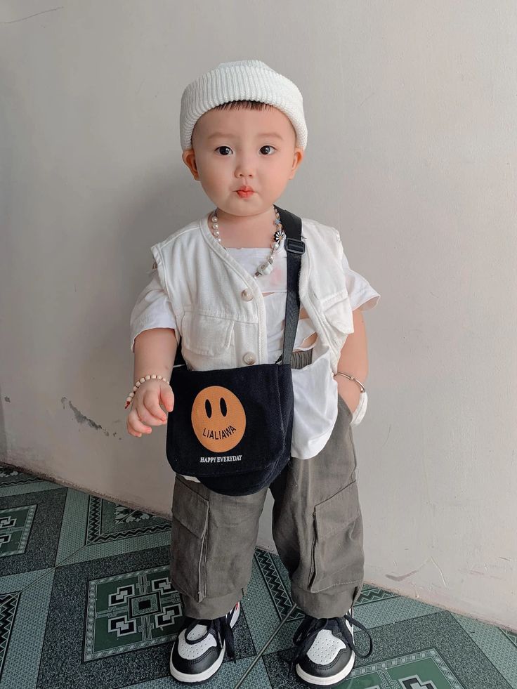 Nếu không muốn con trai lớn lên thiếu chính kiến, cái gì cũng mẹ, không dám tự quyết định điều gì thì mẹ đừng nên nói với con những lời này- Ảnh 1. Nếu không muốn con trai lớn lên thiếu chính kiến, cái gì cũng mẹ, không dám tự quyết định điều gì thì mẹ đừng nên nói với con những lời này- Ảnh 1.