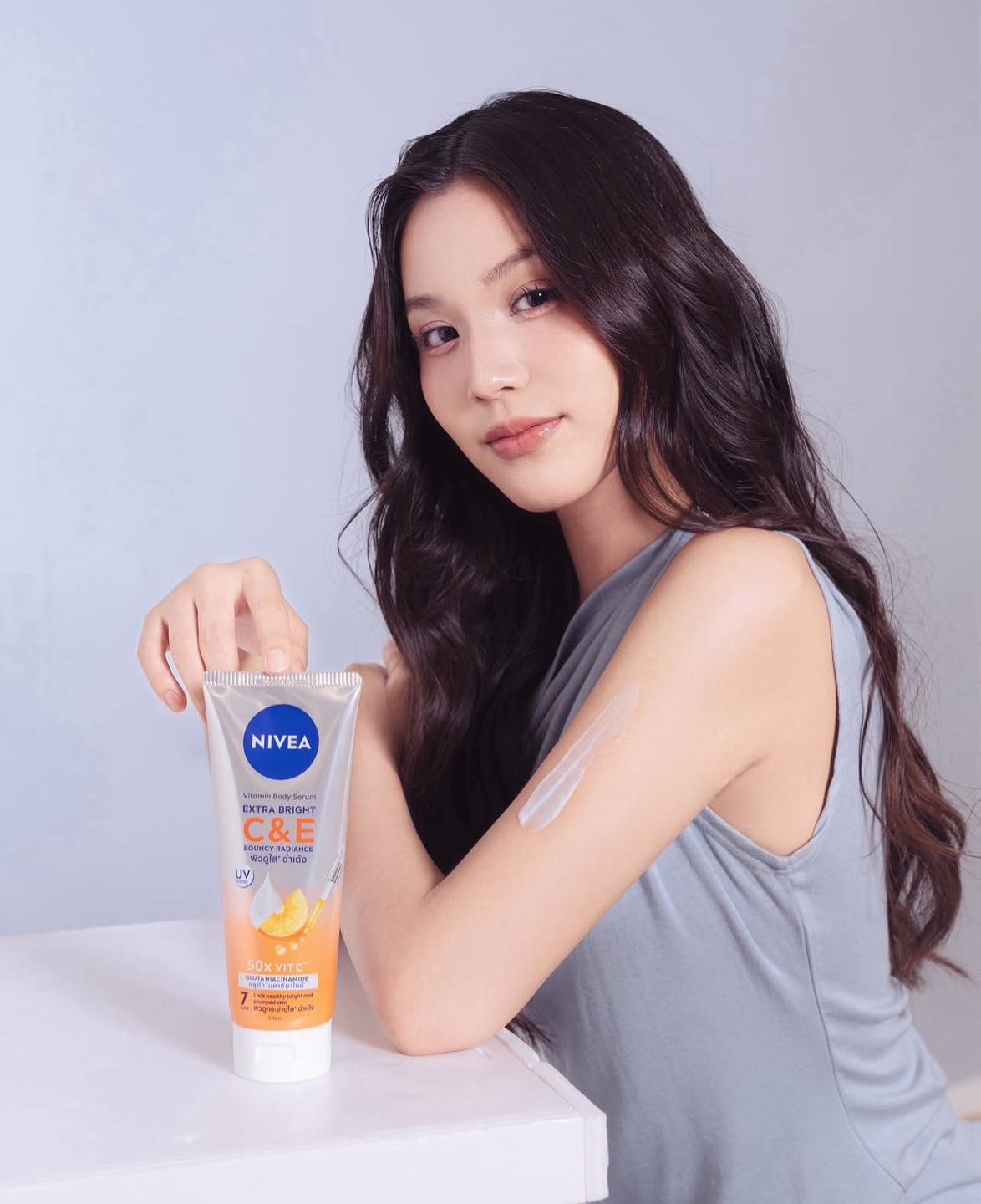 Chăm da đón hè: 5 chai dưỡng thể trắng da cực thích, 1 loại HH Đỗ Hà cũng mê - Ảnh 10. Chăm da đón hè: 5 chai dưỡng thể trắng da cực thích, 1 loại HH Đỗ Hà cũng mê - Ảnh 10.