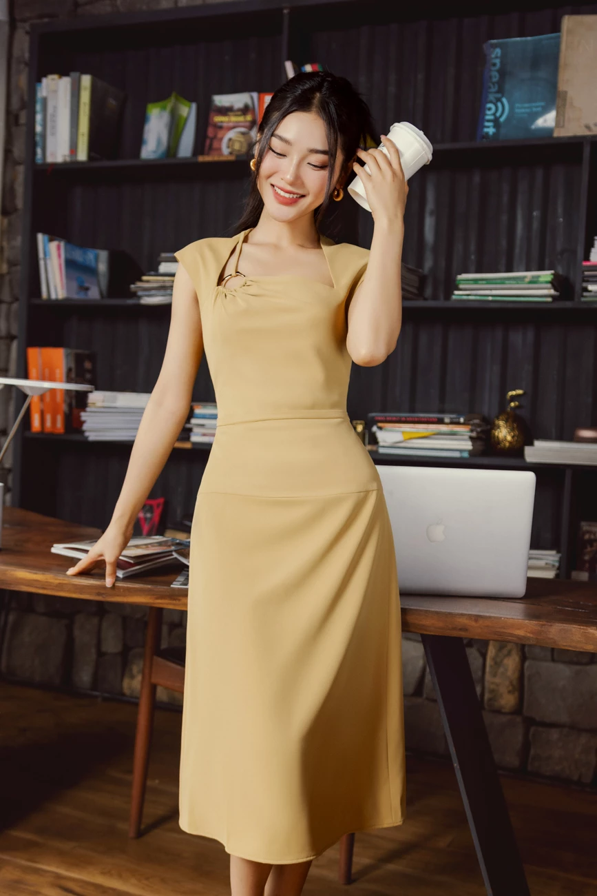 Váy áo sale 50% - Ảnh 13. Váy áo sale 50% - Ảnh 13.