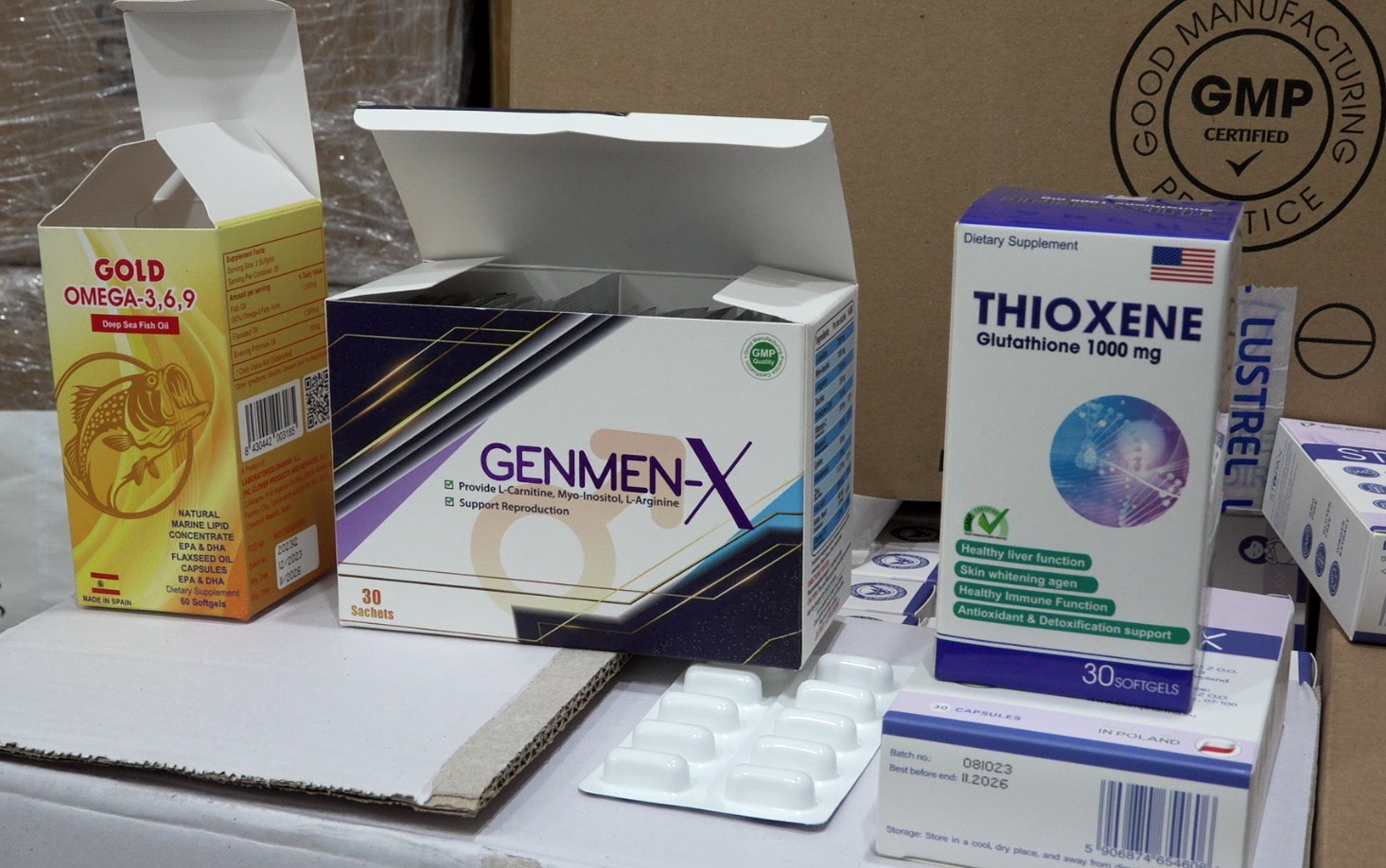 Vụ thu giữ hơn 100 tấn thực phẩm chức năng, thiết bị y tế giả: Điểm tên những mặt hàng đã bán ra thị trường - Ảnh 8. Vụ thu giữ hơn 100 tấn thực phẩm chức năng, thiết bị y tế giả: Điểm tên những mặt hàng đã bán ra thị trường - Ảnh 8.
