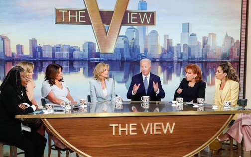 Cựu Tổng thống Biden phát hiện ung thư giai đoạn cuối bất ngờ, điều gì đã xảy ra?