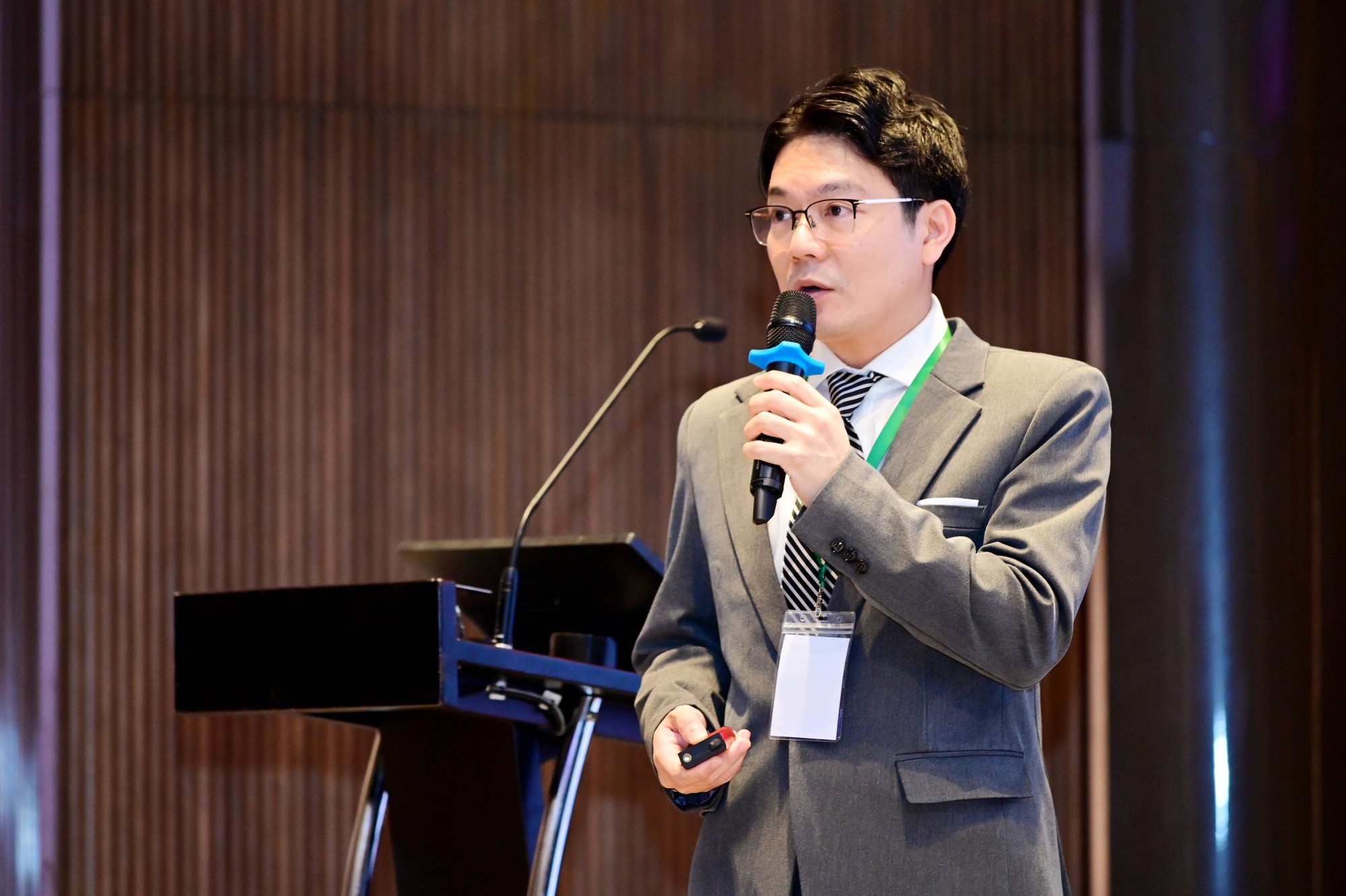 Phương ph&aacute;p 