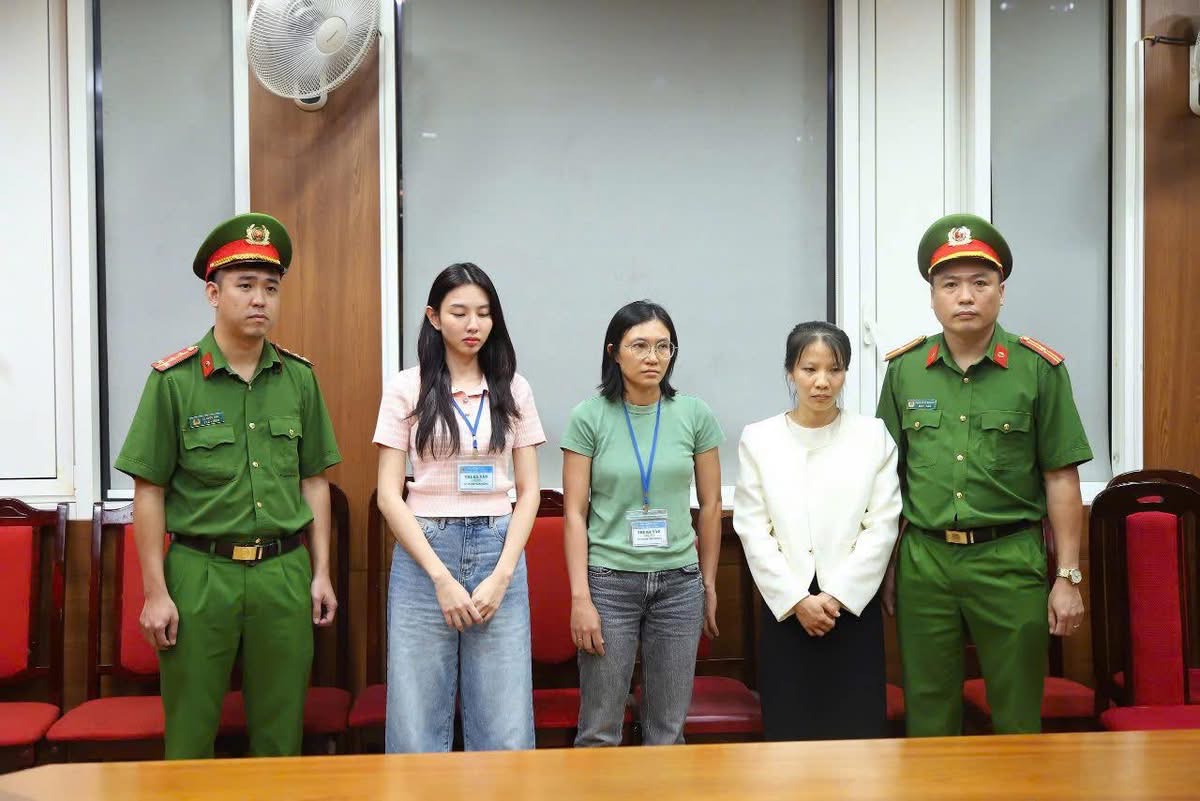 Ngoài Hoa Hậu Nguyễn Thúc Thuỳ Tiên, 4 đối tượng khác cùng bị khởi tố là những ai? - Ảnh 2. Ngoài Hoa Hậu Nguyễn Thúc Thuỳ Tiên, 4 đối tượng khác cùng bị khởi tố là những ai? - Ảnh 2.
