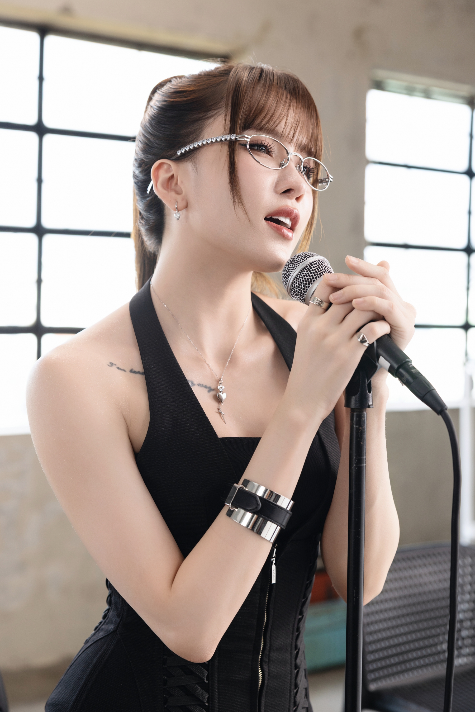 Miu Lê thay Thiều Bảo Trâm rap melody- Ảnh 8. Miu Lê thay Thiều Bảo Trâm rap melody- Ảnh 8.