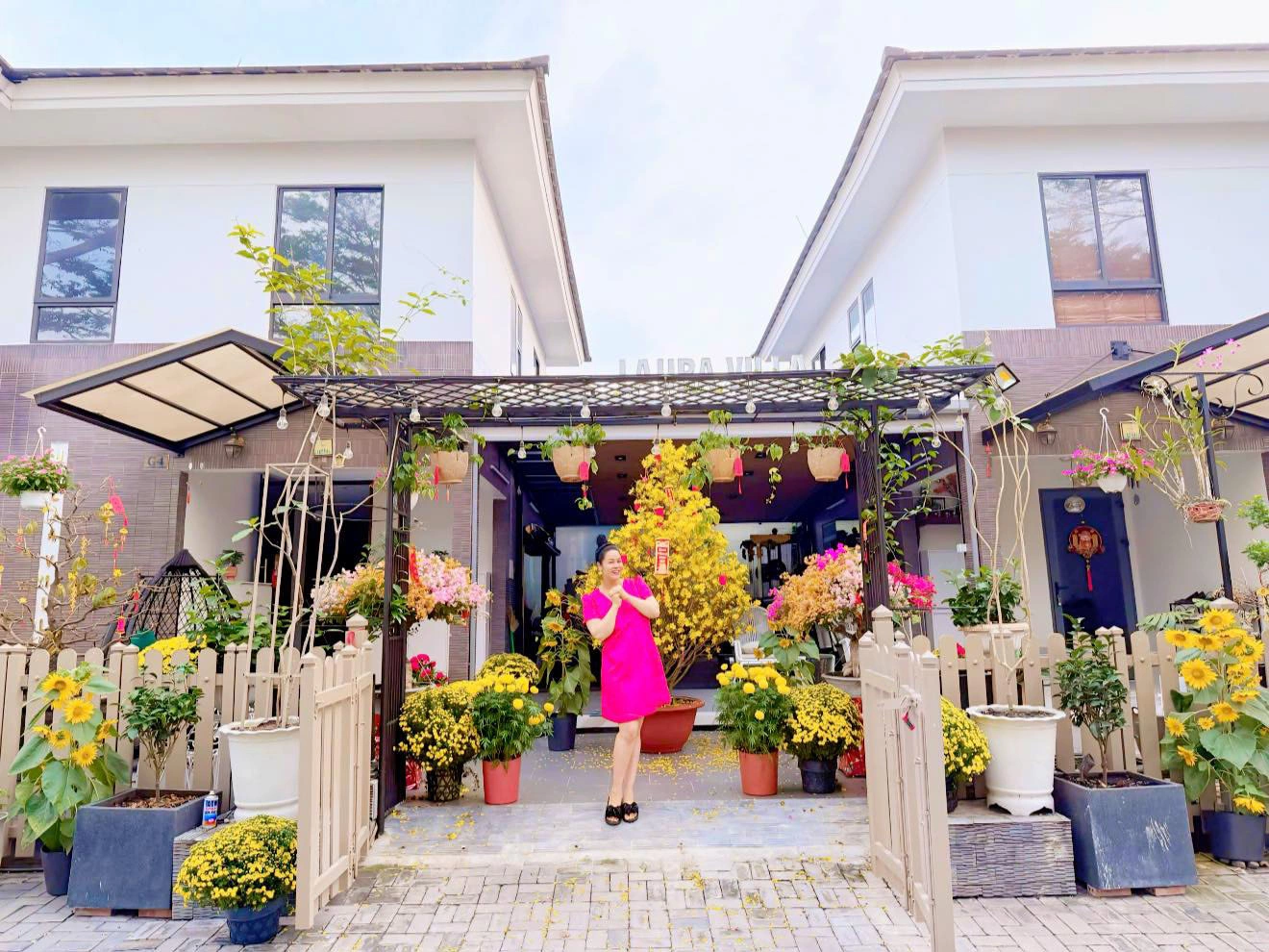 Cuộc sống của nữ nghệ sĩ sống trong biệt thự 500m2 tại quận Bình Tân, 40 tuổi sinh con, không lấy chồng - Ảnh 5. Cuộc sống của nữ nghệ sĩ sống trong biệt thự 500m2 tại quận Bình Tân, 40 tuổi sinh con, không lấy chồng - Ảnh 5.