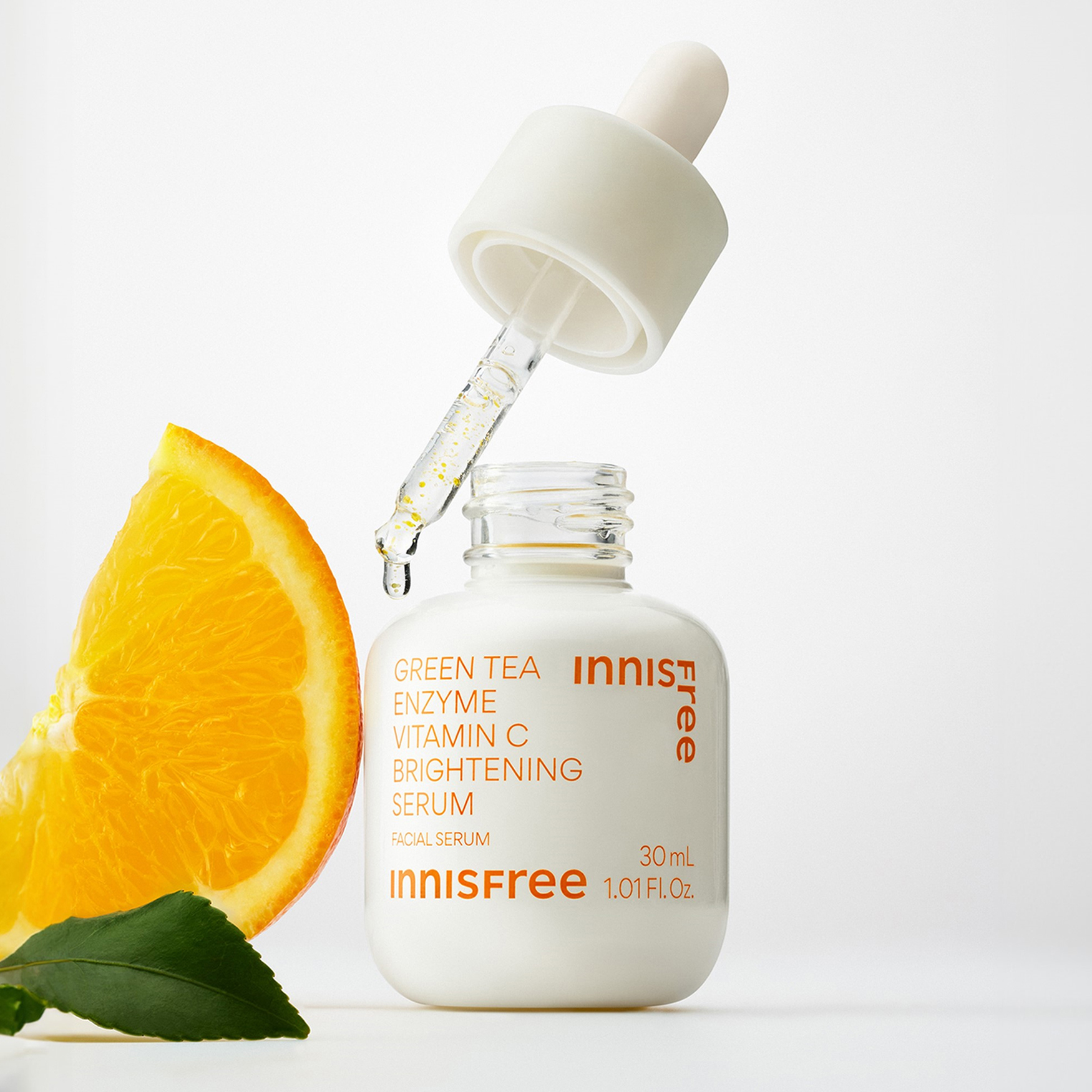 BTV làm đẹp chọn ra 5 chai serum vitamin C không cần để tủ lạnh vẫn làm mờ thâm cực đỉnh - Ảnh 8. BTV làm đẹp chọn ra 5 chai serum vitamin C không cần để tủ lạnh vẫn làm mờ thâm cực đỉnh - Ảnh 8.