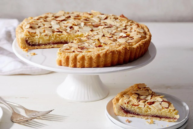 british-almond-jam-tart-1747733384482659136608-1747809361201-17478093613001551715842.jpg