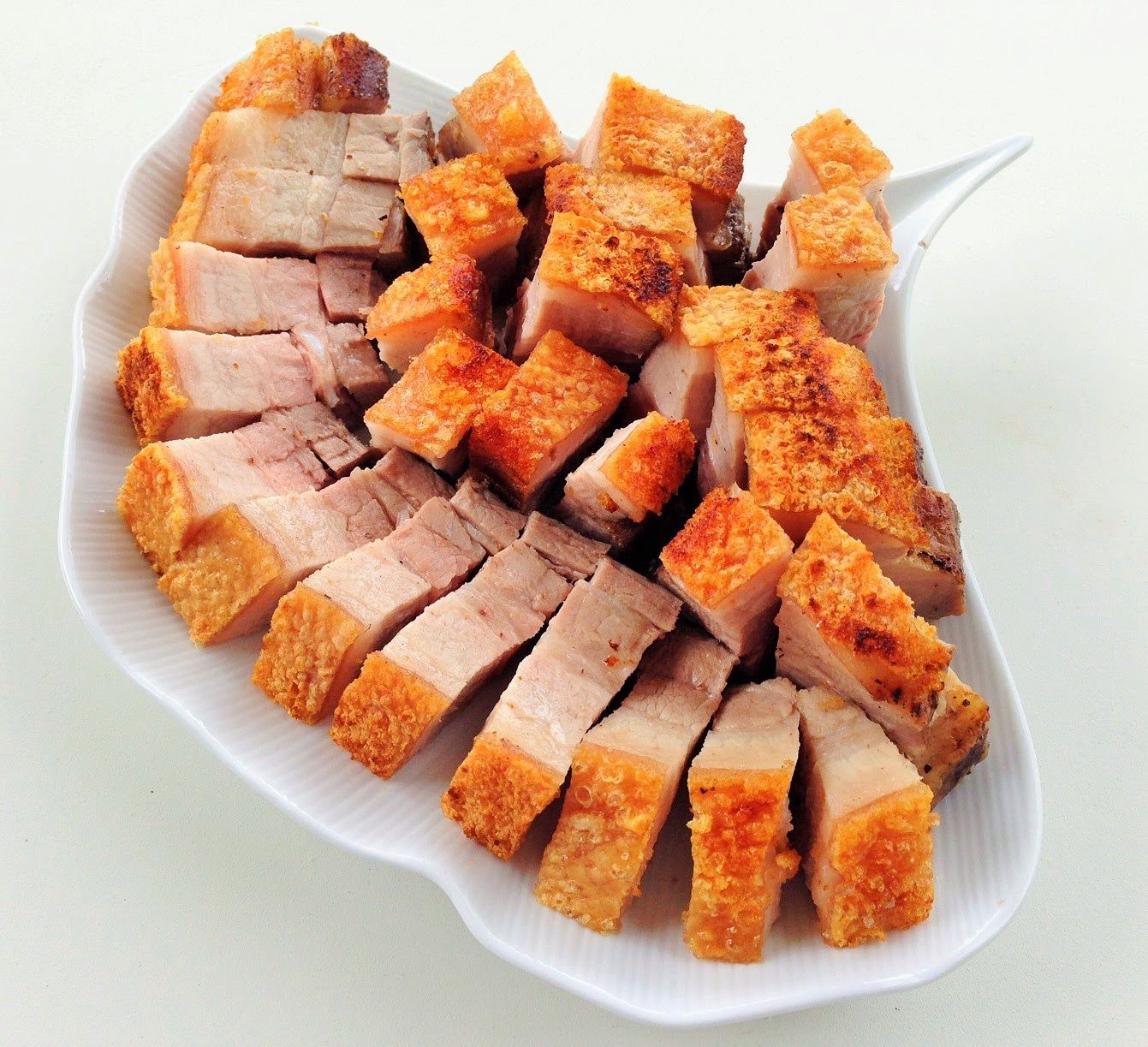 Nuôi lợn sạch bằng trà xanh, thịt ngon lành: Mô hình lạ mà độc đáo này đang gây sốt ở Việt Nam - Ảnh 5. Nuôi lợn sạch bằng trà xanh, thịt ngon lành: Mô hình lạ mà độc đáo này đang gây sốt ở Việt Nam - Ảnh 5.