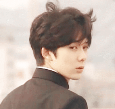 love-letter3-17477659770442078992721-1747817294015-17478172943971481083788.gif
