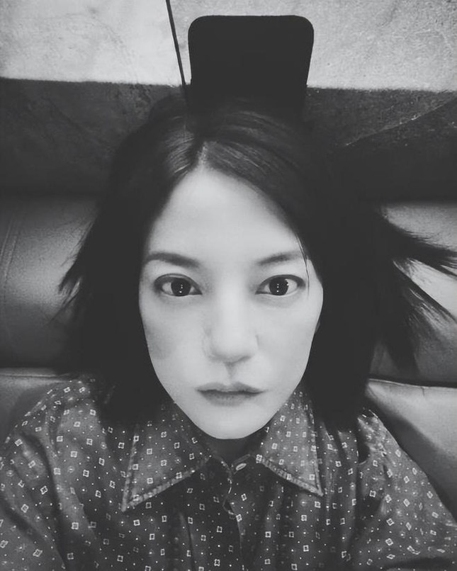 Triệu Vy: 'Không còn bị nỗi sợ trói buộc' - Ảnh 1. Triệu Vy: 'Không còn bị nỗi sợ trói buộc' - Ảnh 1.