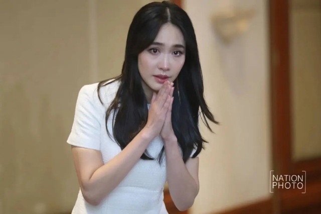 Hai vụ thực phẩm chức năng giả rúng động Thái Lan, sao nữ hạng A thoát án tù trong nước mắt - Ảnh 2. Hai vụ thực phẩm chức năng giả rúng động Thái Lan, sao nữ hạng A thoát án tù trong nước mắt - Ảnh 2.