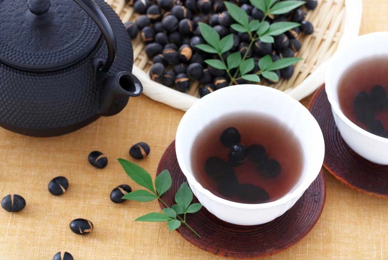 Món nước màu đen là "kẻ thù" của bệnh thận, giúp tiêu mỡ, giảm cân, có sẵn ở chợ giá cực rẻ mà nấu cũng dễ dàng - Ảnh 4. Món nước màu đen là "kẻ thù" của bệnh thận, giúp tiêu mỡ, giảm cân, có sẵn ở chợ giá cực rẻ mà nấu cũng dễ dàng - Ảnh 4.