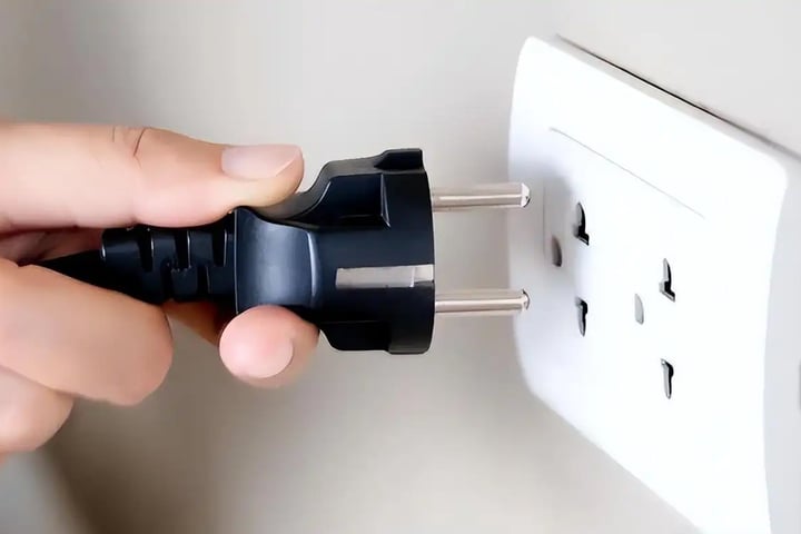 5 thiết bị cần rút phích cắm khi không sử dụng kẻo tiền điện tăng vọt - Ảnh 2. 5 thiết bị cần rút phích cắm khi không sử dụng kẻo tiền điện tăng vọt - Ảnh 2.
