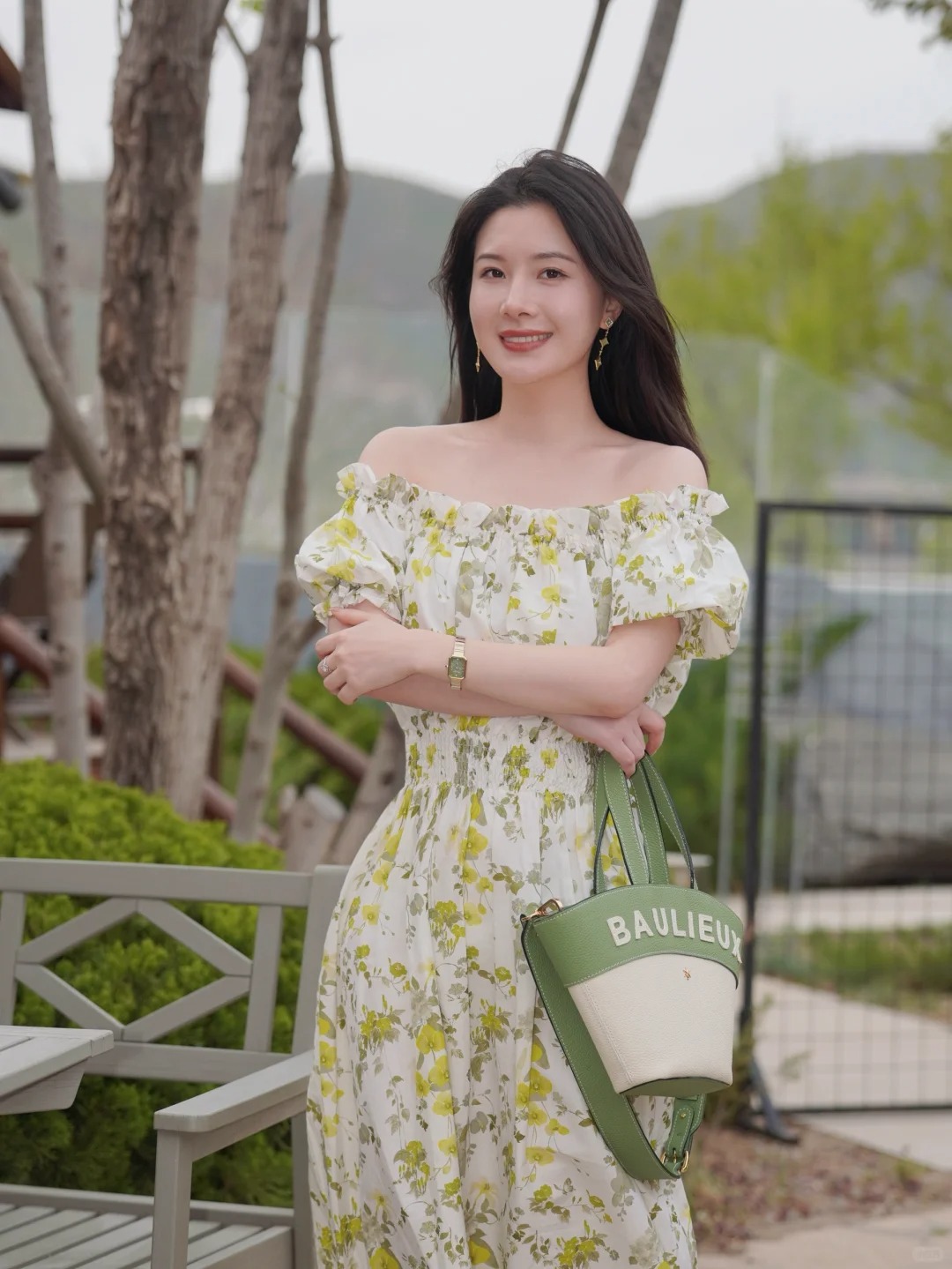 vay-hoa-thoi-trang-12-con-giap-1-17479377374791957696328.jpg