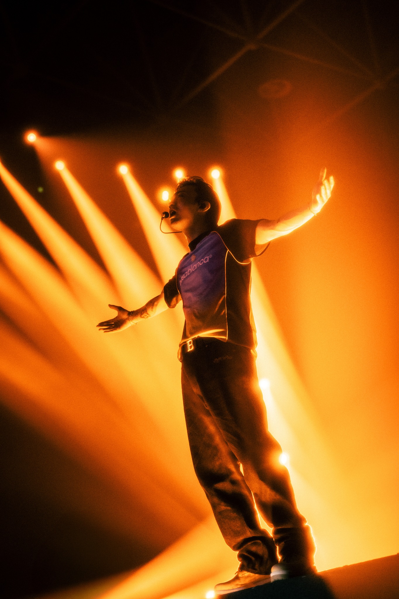 SOOBIN bất ngờ tung bài mới ngay trước thềm concert đầu tiên, dự đoán khiến hàng nghìn người ôm nhau cùng khóc- Ảnh 5. SOOBIN bất ngờ tung bài mới ngay trước thềm concert đầu tiên, dự đoán khiến hàng nghìn người ôm nhau cùng khóc- Ảnh 5.