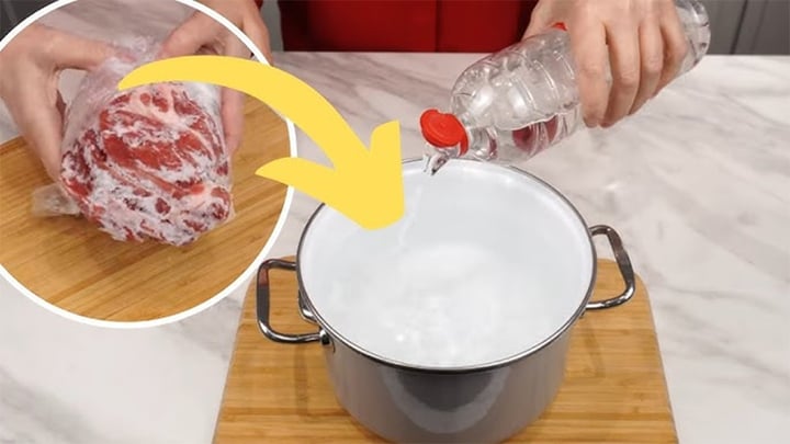 Cách rã đông thịt bằng giấm nhanh chóng và an toàn - Ảnh 1. Cách rã đông thịt bằng giấm nhanh chóng và an toàn - Ảnh 1.