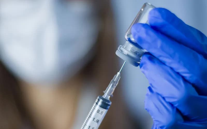 skynews-vaccine-health-lung-cancer6497127-1711214461342794799981-23412593380844619684923-1748013338639-17480133393991088333222.jpg