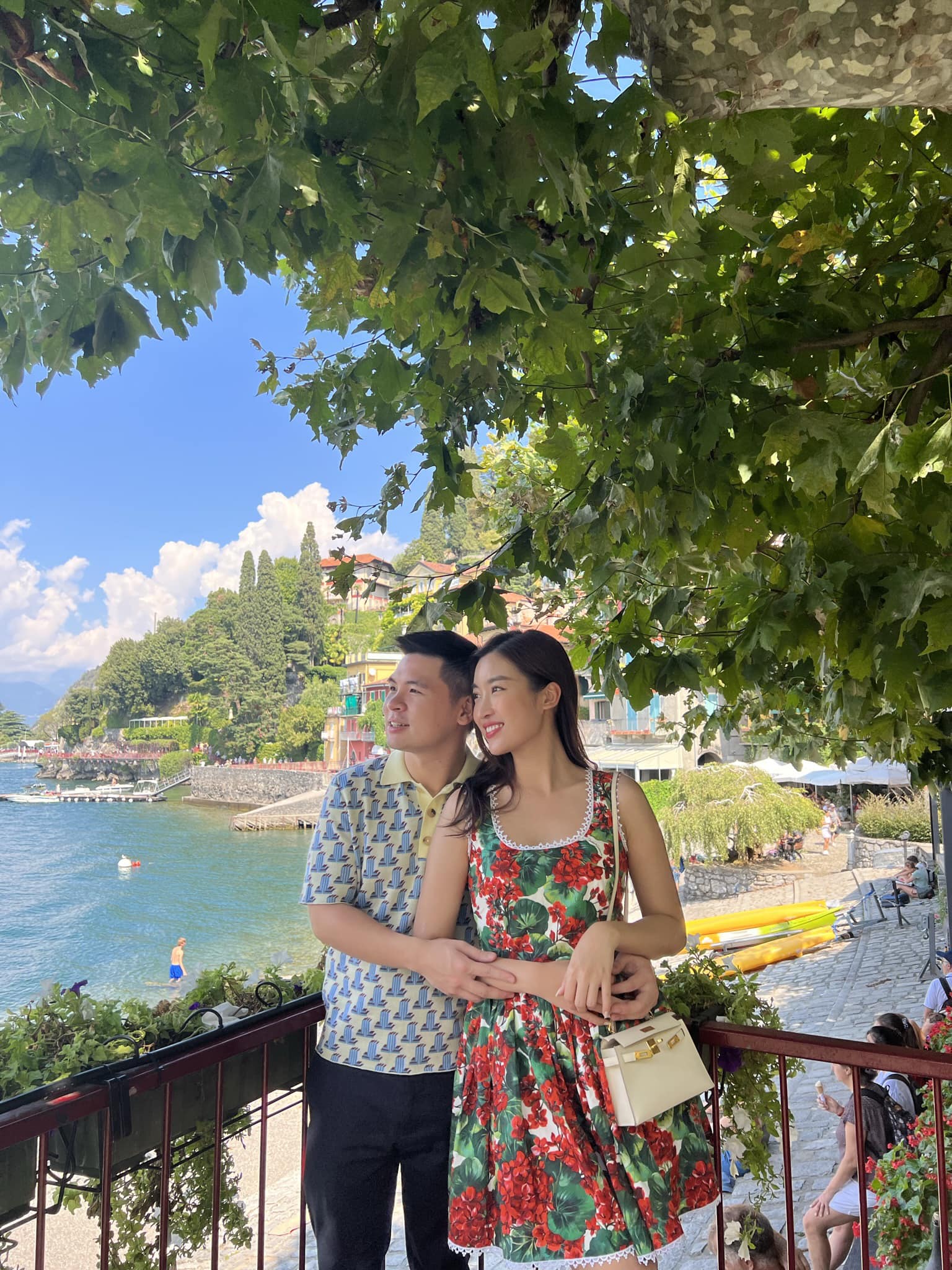 2 thiếu gia nhà bầu Hiển: Anh làm 2 thiếu gia nhà bầu Hiển: Anh làm