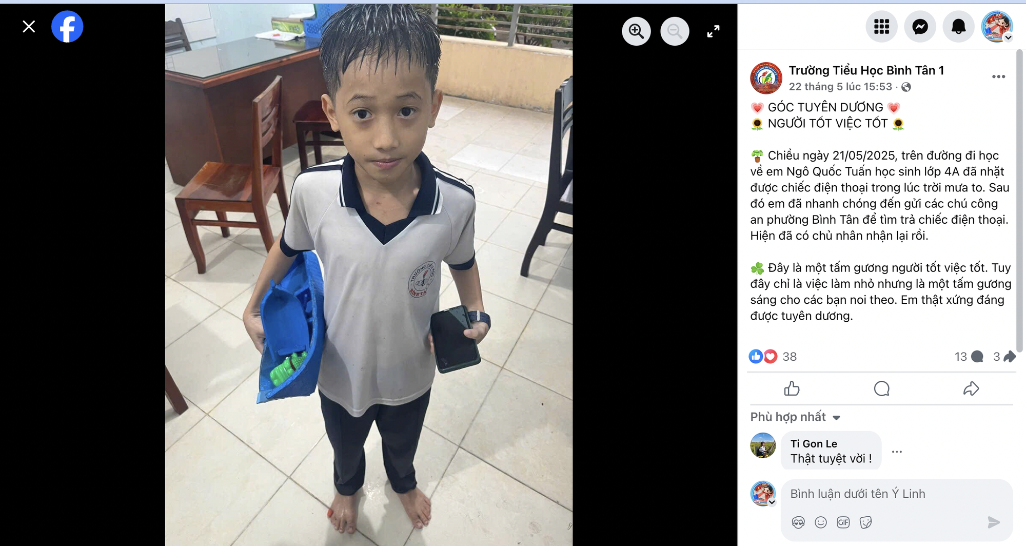 Bất ngờ về hoàn cảnh của cậu bé lớp 4 đội mưa mang trả điện thoại - Ảnh 1. Bất ngờ về hoàn cảnh của cậu bé lớp 4 đội mưa mang trả điện thoại - Ảnh 1.