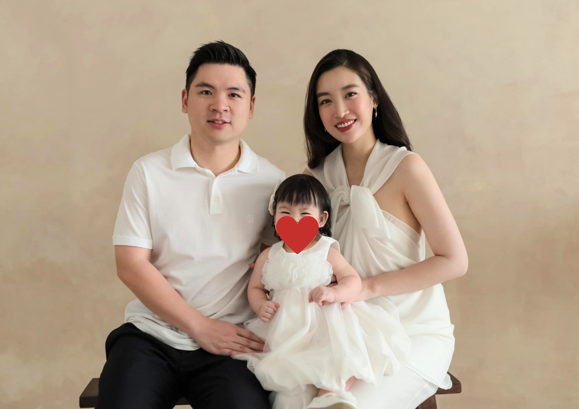 2 thiếu gia nhà bầu Hiển: Anh làm 2 thiếu gia nhà bầu Hiển: Anh làm