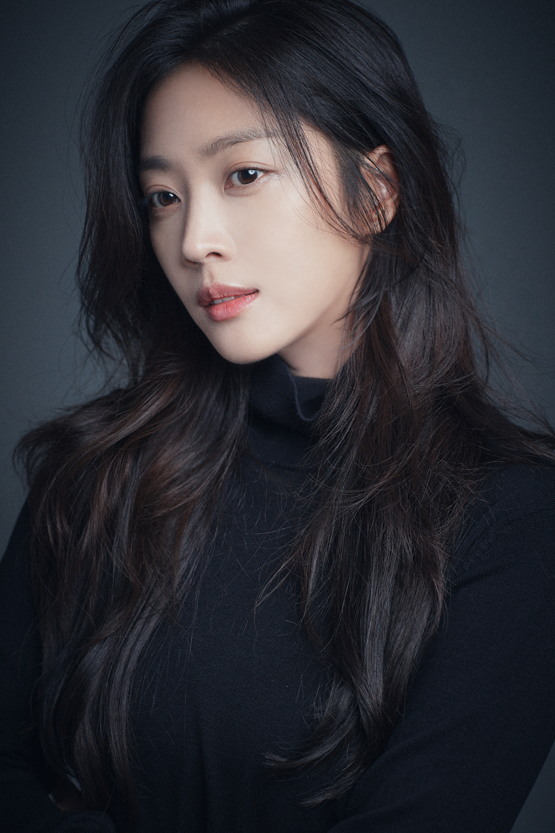 Jo Bo Ah nói gì khi Knock- Off hoãn chiếu vô thời hạn - Ảnh 1. Jo Bo Ah nói gì khi Knock- Off hoãn chiếu vô thời hạn - Ảnh 1.