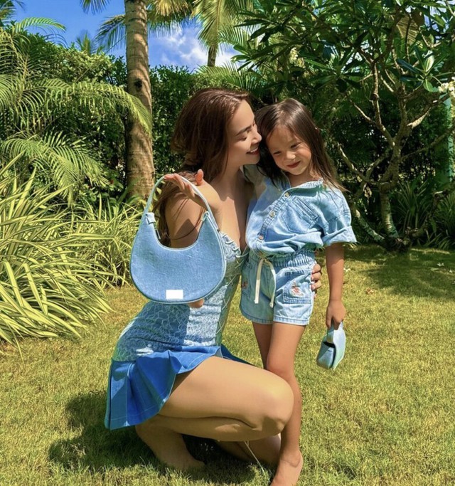 Một bình luận kém duyên dưới clip Hồ Ngọc Hà khoe con gái: Sao có thể phát ngôn như vậy với một đứa trẻ? - Ảnh 1. Một bình luận kém duyên dưới clip Hồ Ngọc Hà khoe con gái: Sao có thể phát ngôn như vậy với một đứa trẻ? - Ảnh 1.