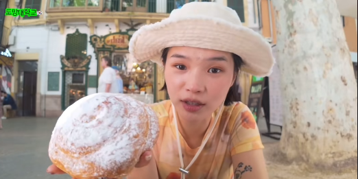 Đi du lịch Ấn Độ 1 tuần và bị tiêu chảy, nữ du khách có pha xử lý Đi du lịch Ấn Độ 1 tuần và bị tiêu chảy, nữ du khách có pha xử lý