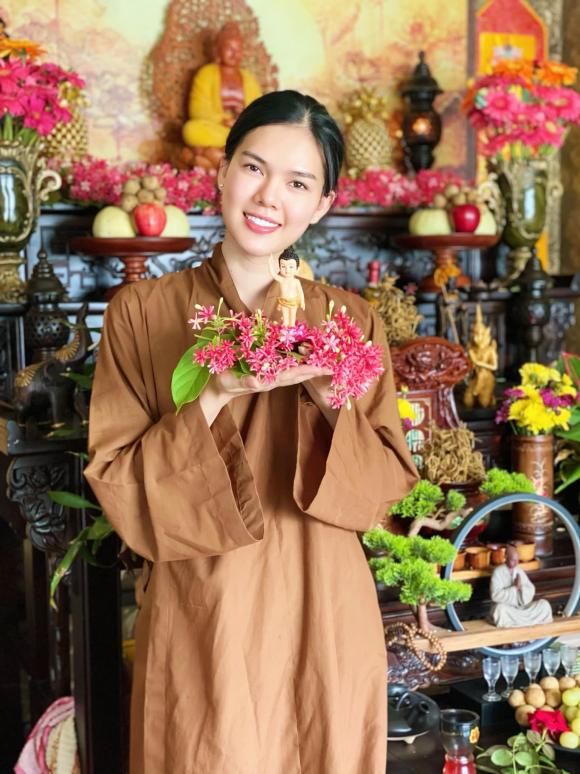 le-ngoctrinh-ngoisovn-2-ngoisaovn-w1534-h2048-1748158284861-1748158285308721384515-1748179317909-17481793181071160839084.jpg