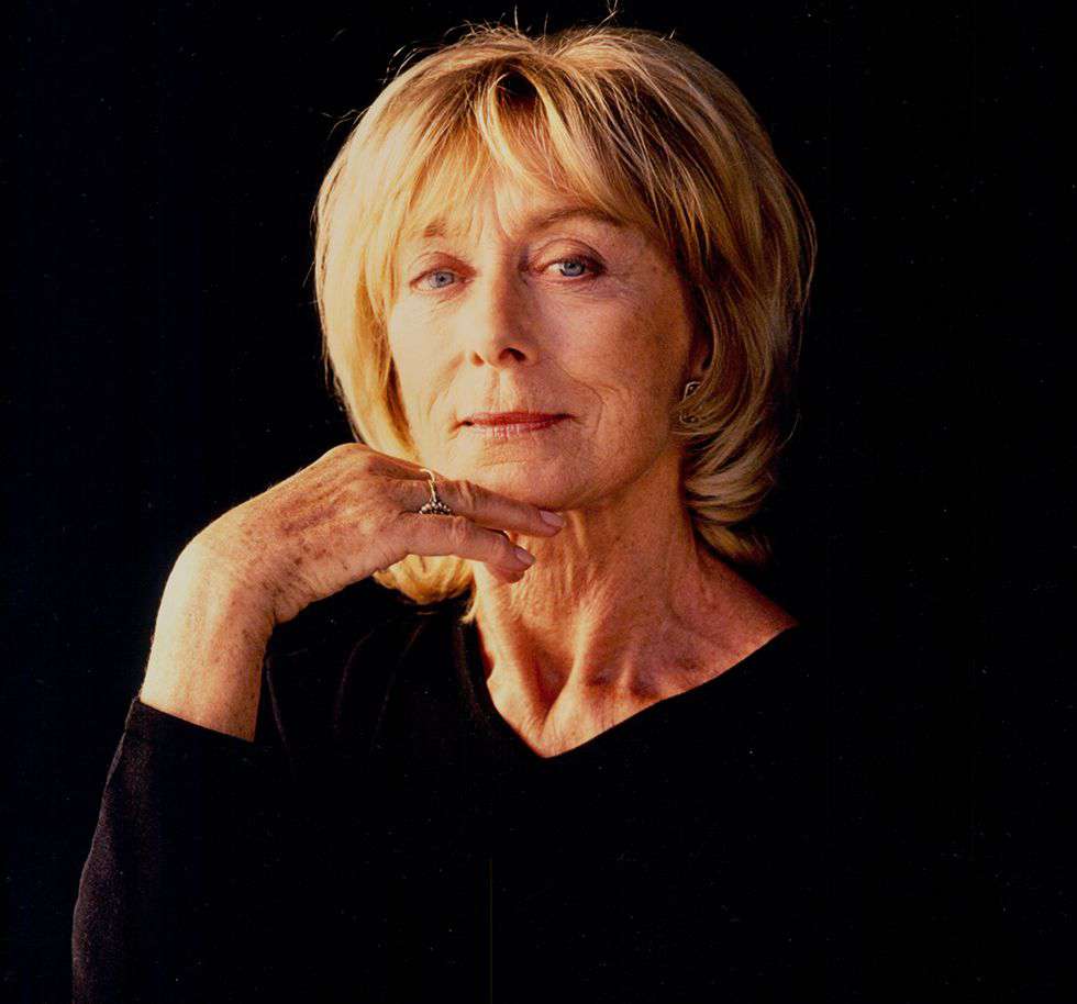 Cuộc đời rực rỡ của Gillian Lynne: Từ cô bé bị trường từ chối dạy trở thành vũ công huyền thoại, bước ngoặt cuộc đời từ câu nói của bác sĩ và tình yêu thương của mẹ- Ảnh 2. Cuộc đời rực rỡ của Gillian Lynne: Từ cô bé bị trường từ chối dạy trở thành vũ công huyền thoại, bước ngoặt cuộc đời từ câu nói của bác sĩ và tình yêu thương của mẹ- Ảnh 2.