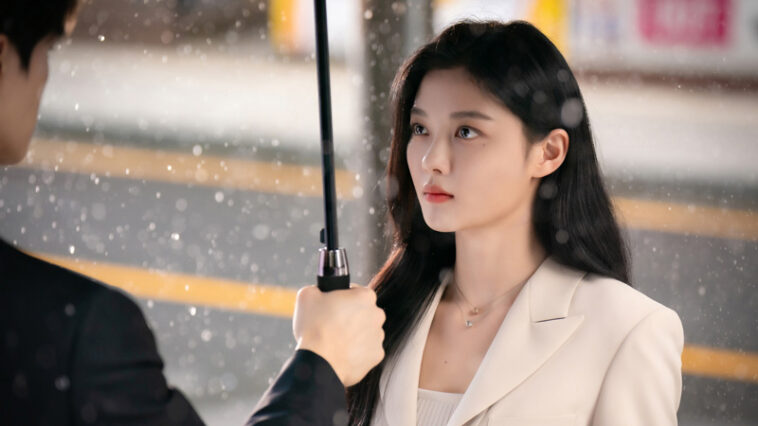 10 lần phim Hàn chọn sai nữ chính: Park Min Young chả có gì ngoài đẹp, Kim Yoo Jung vẫn mãi là trẻ con - Ảnh 7. 10 lần phim Hàn chọn sai nữ chính: Park Min Young chả có gì ngoài đẹp, Kim Yoo Jung vẫn mãi là trẻ con - Ảnh 7.