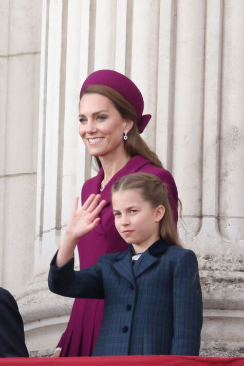 "Cô bé hoàng gia có chính kiến": Hé lộ tính cách thật của Công chúa Charlotte qua 7 từ ngắn gọn - Ảnh 2. "Cô bé hoàng gia có chính kiến": Hé lộ tính cách thật của Công chúa Charlotte qua 7 từ ngắn gọn - Ảnh 2.