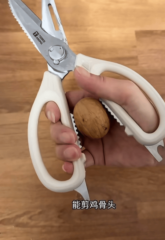 6 món đồ 6 món đồ